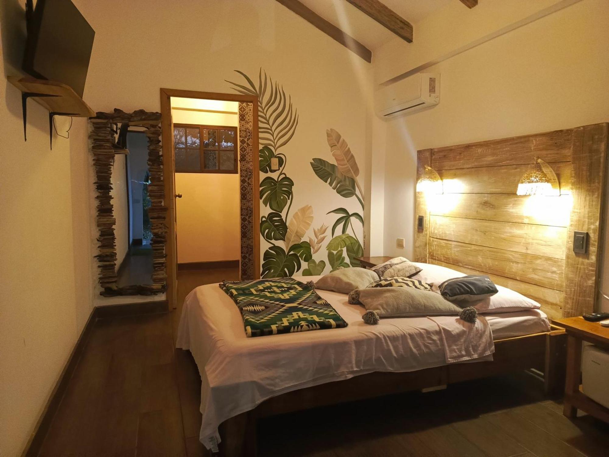 Cafe Madame Otel Puerto López Dış mekan fotoğraf