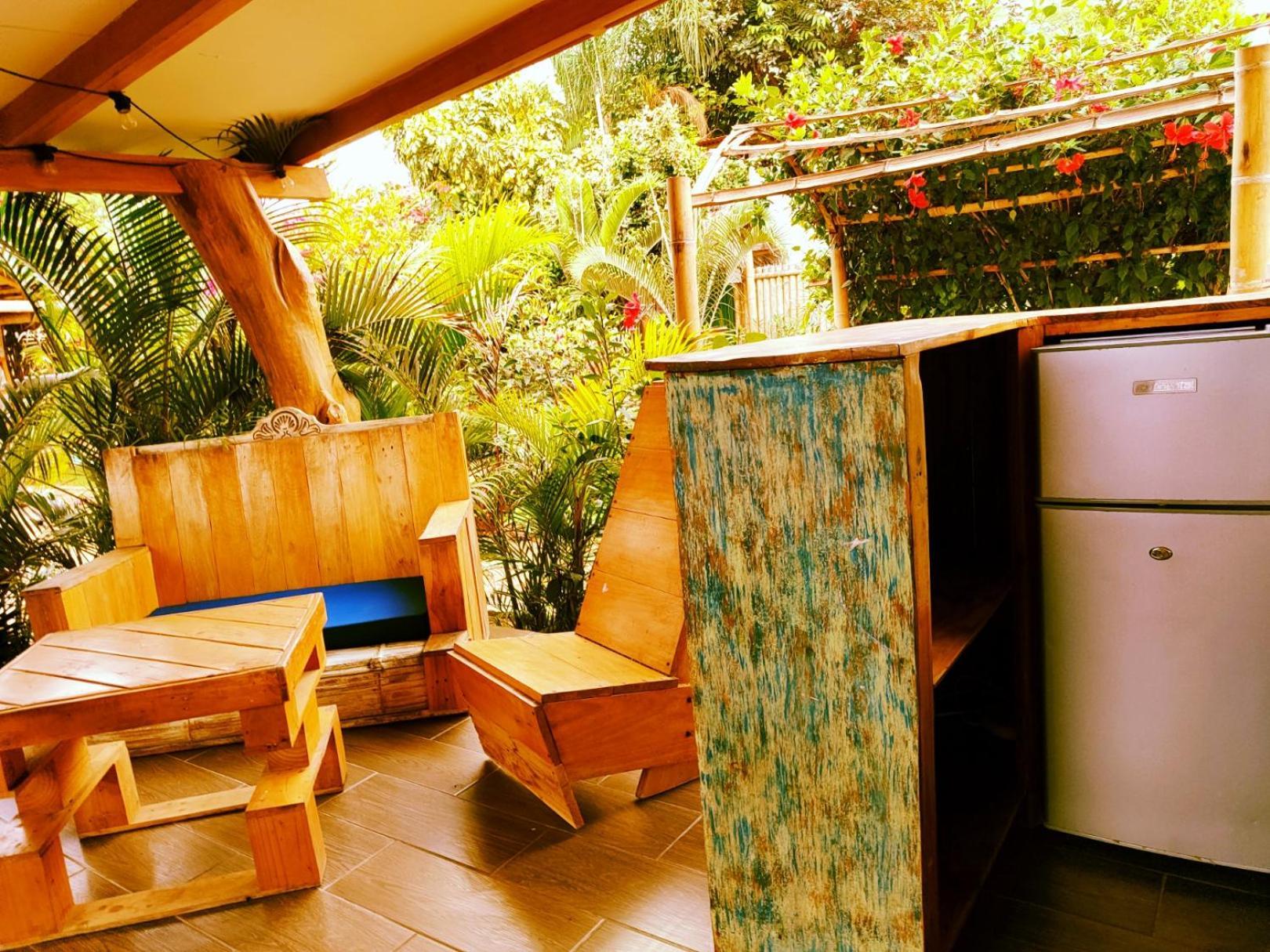 Cafe Madame Otel Puerto López Dış mekan fotoğraf